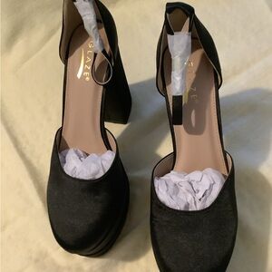 Satin platform shoes